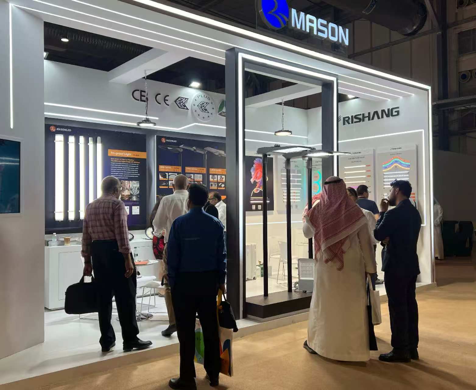 mason-technology-successful-debut-at-saudi-lighting-exhibition-4.png